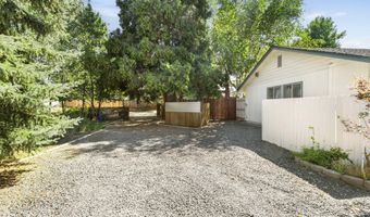 21081 Gardenia Ave, Bend, OR 97702