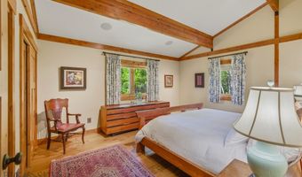 761 Sunny Bear Rd, Bozeman, MT 59715