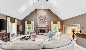 1 Preston Cir, Andover, MA 01810