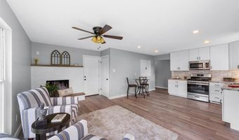 9928 Bonton Dr, Affton, MO 63123