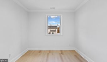 2529 LIBERTY Pkwy, Baltimore, MD 21222