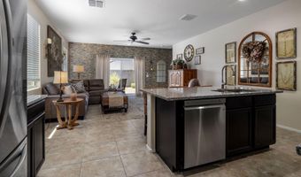 1071 W Castle Ct, Casa Grande, AZ 85122