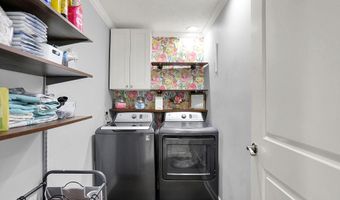 830 Yosemite Dr, Indianapolis, IN 46217