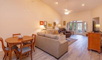 617 RED OAK Cir 121, Altamonte Springs, FL 32701