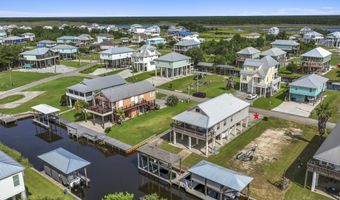 4069 Madagascar St, Bay St. Louis, MS 39520