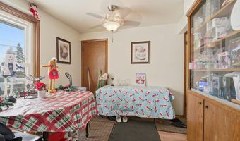 2325 N BALLARD Rd, Appleton, WI 54911