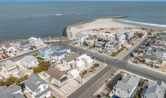25 W 9th St, Avalon, NJ 08202