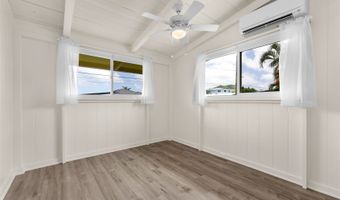 1341 Akaiki St, Kailua, HI 96734