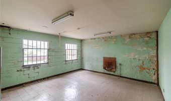 710 Commercial St, Atchison, KS 66002