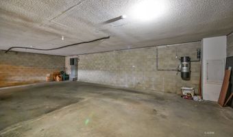 7673 Woodmere Dr 27, Athens, OH 45701