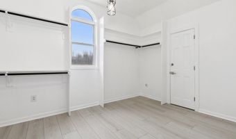 6801 CAPRI Pl, Bethesda, MD 20817