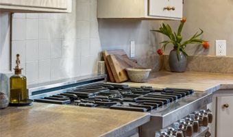 8120 W 54th Pl, Arvada, CO 80002