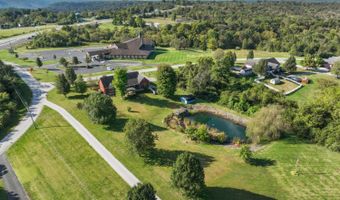 6040 Eden Dr, Aurora, IN 47001