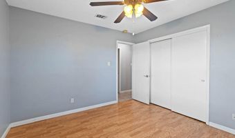 236 Beacon Ln, Atmore, AL 36502