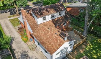 646 Center Dr, Ann Arbor, MI 48103
