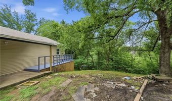 601 Sicard Ave, Arkoma, OK 74901
