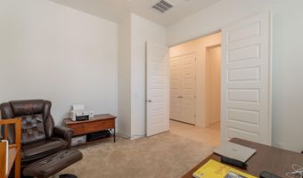 4044 E DAWSON Dr E, Chandler, AZ 85249