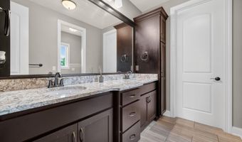 5400 Windrose Ln, Ames, IA 50014