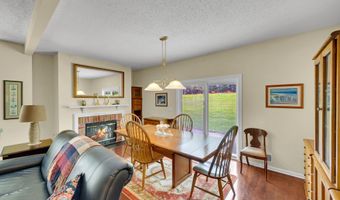 180 Sylvan Lake Blvd, Bayville, NJ 08721