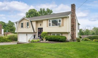 15 Diane Dr, Cromwell, CT 06416