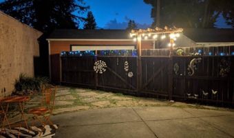 619 Oak St, Santa Rosa, CA 95404