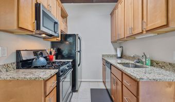 4907 AMERICANA Dr 4907H (202), Annandale, VA 22003