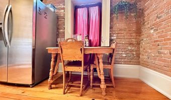 617 State St, Alton, IL 62002