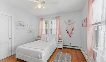 9 Youlden Ave, Cranston, RI 02910