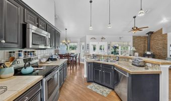 13930 NE 41ST Ter, Anthony, FL 32617