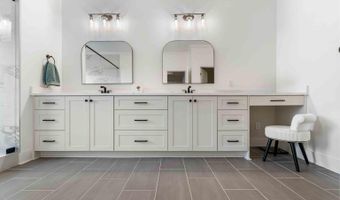 5983 Pelican Pl, Benton, AR 72002