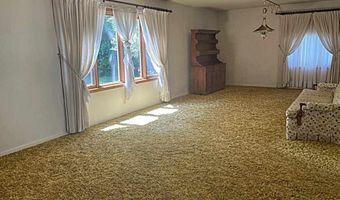 44 Ash Blvd, Babbitt, MN 55706