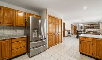 91 Ford St, Ansonia, CT 06401