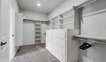 2121 Longhorn Trl, Altus, OK 73521