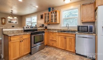 595 Cemetery Rd, Cambridge, ID 83610