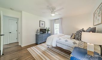 4123 Tamerlane Dr, Charlotte, NC 28205