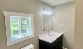 711 W Woodbine Rd, Ash Grove, MO 65604