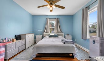 24 N Coe Ln, Ansonia, CT 06401