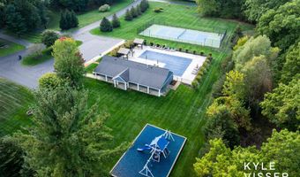 7787 S Gracemoor Ct SE, Alto, MI 49302