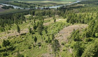 260 LCDR Fred Eskew Ln, Bonners Ferry, ID 83805