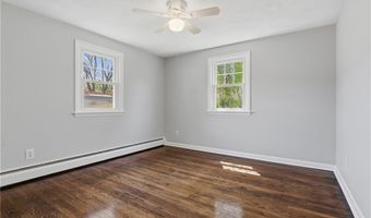 21 Citizen St, Cumberland, RI 02864