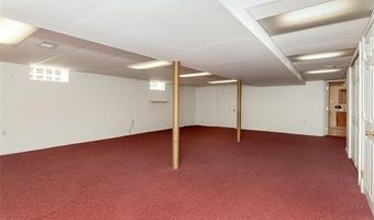 8422 Niver Ave, Allen Park, MI 48101