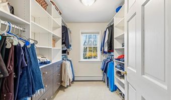 27 Christine Dr, Barrington, RI 02806