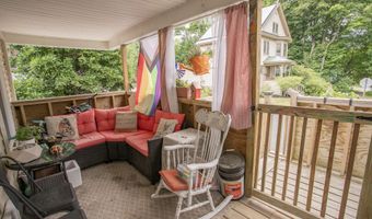 267 Pine St, Bangor, ME 04401