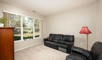 1468 Fox Pointe Cir, Ann Arbor, MI 48108