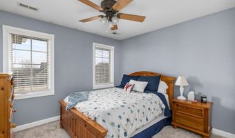 1620 Pinewood Ct SW, Altoona, IA 50009