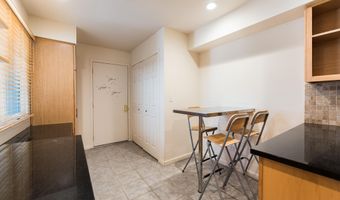 128 Ponds View Dr, Ann Arbor, MI 48103