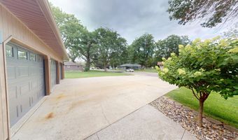 2017 Highland Ave, Albert Lea, MN 56007