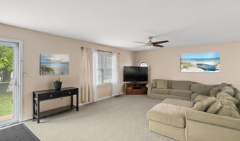 4 THATCHER St, Frankford, DE 19945