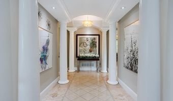 126 Cliff Dr, Narragansett, RI 02882