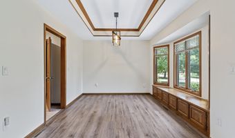 1965 W Cardinal Ln, Aurora, MO 65605